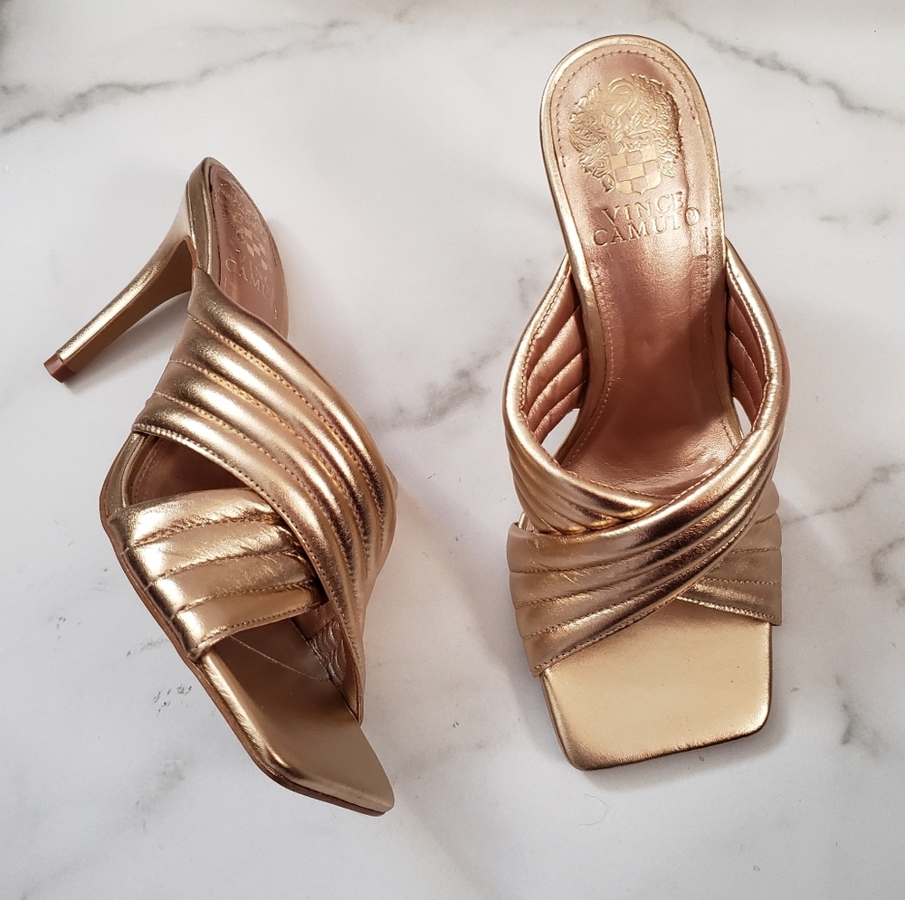 Vince Camuto Sarendie Sandal Egypian Gold Mules Heel Sz 6 NEW